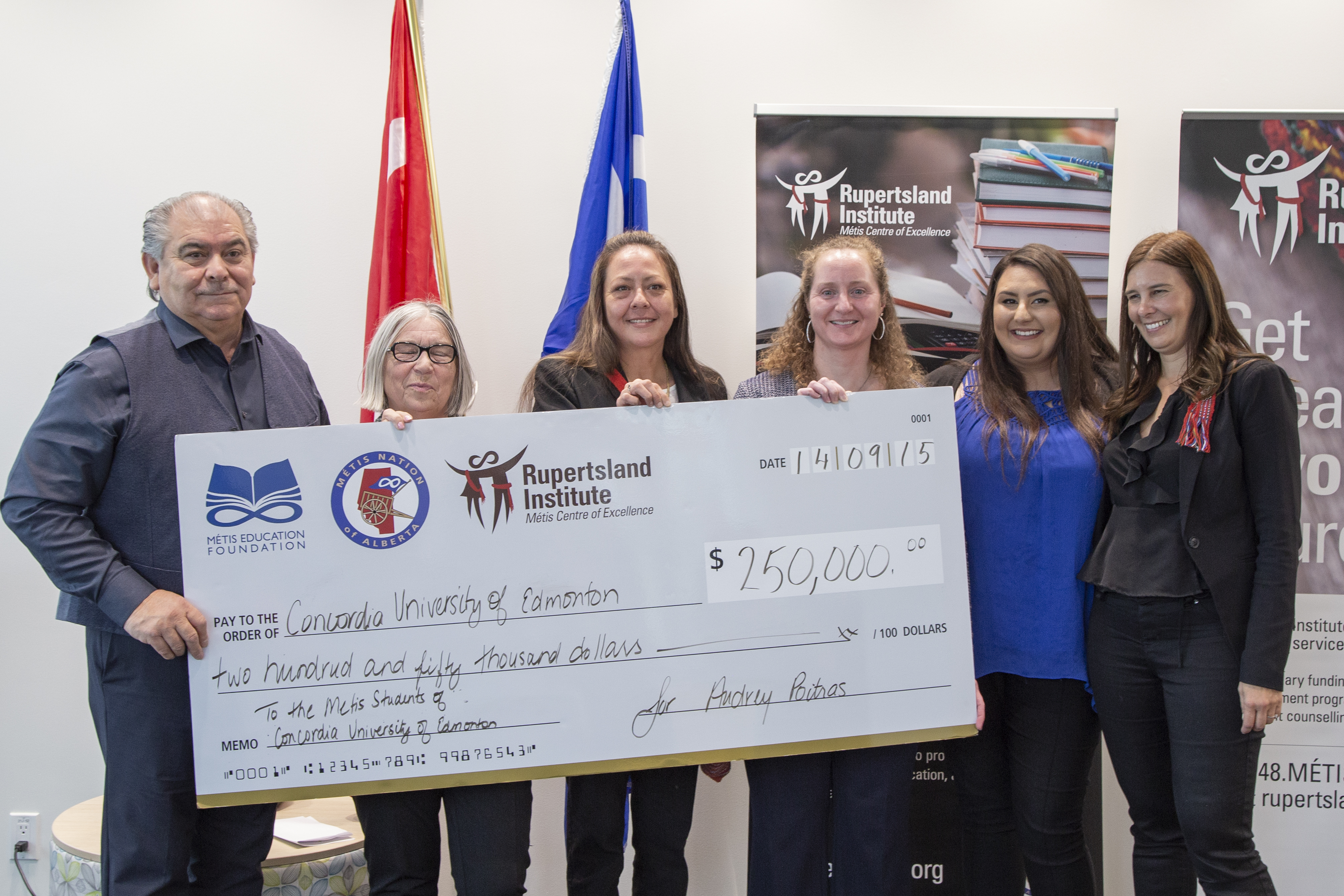 Gift Announcement for Metis Students at CUE